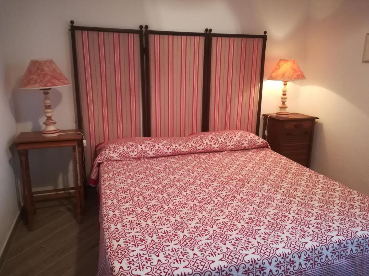 Bed and Breakfast Le 25 Tartarughe Santa Teresa Gallura Zewnętrze zdjęcie