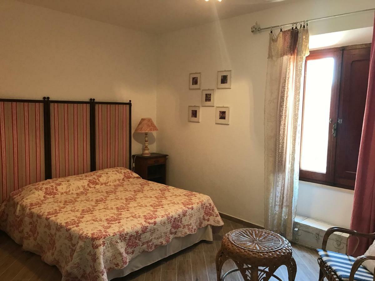 Bed and Breakfast Le 25 Tartarughe Santa Teresa Gallura Zewnętrze zdjęcie
